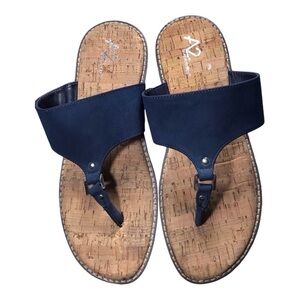 A2 by Aerosoles platform  Flip Flop super Comfy Shoes EUC size 9.5